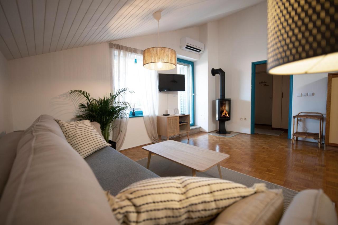 Modra Luna- Apartment With Terrace Ізола Екстер'єр фото